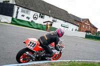 enduro-digital-images;event-digital-images;eventdigitalimages;mallory-park;mallory-park-photographs;mallory-park-trackday;mallory-park-trackday-photographs;no-limits-trackdays;peter-wileman-photography;racing-digital-images;trackday-digital-images;trackday-photos